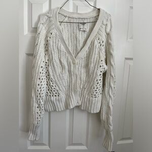 Abercrombie & Fitch White Cardigan
